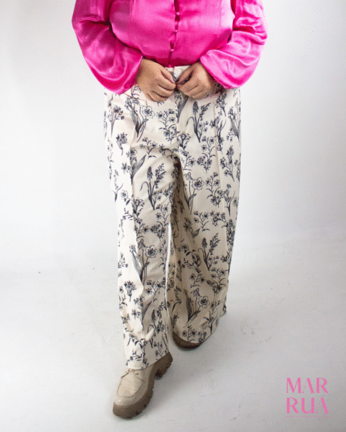 Calça Creme Floral | 4XL - Imagem 4