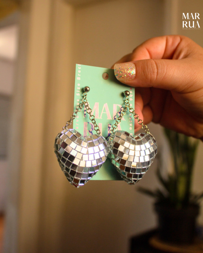 Brinco Coração Espelhado Prateado